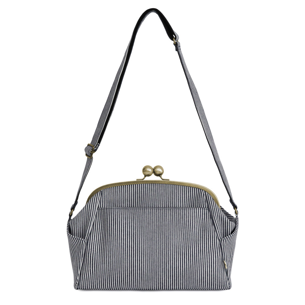 [In Stock] Large Ball Clasp Shoulder Bag [Gama no Mi]