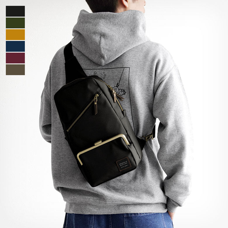 【在庫商品】縦型がま口ボディバッグ【コーデュラ(R)】